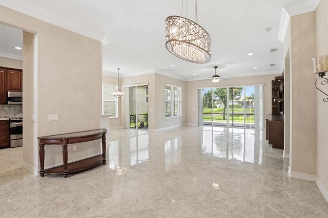 10825 Leaf Bridge Way, Boynton Beach, FL 33473
