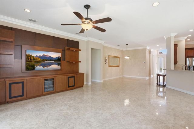 10825 Leaf Bridge Way, Boynton Beach, FL 33473