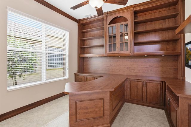 10825 Leaf Bridge Way, Boynton Beach, FL 33473