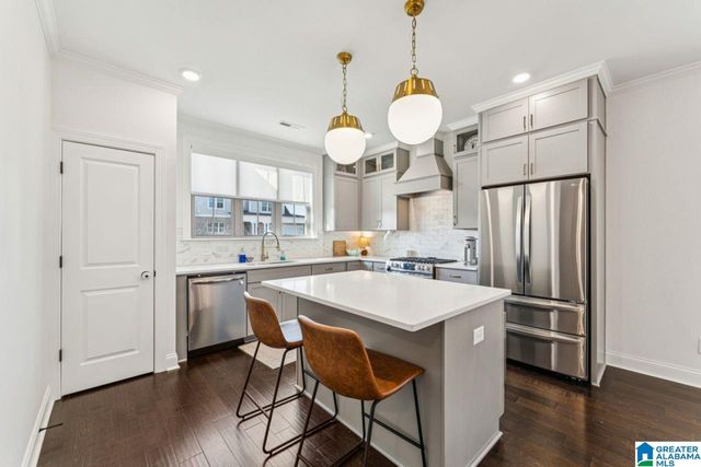 5700 LONG VIEW TRAIL, Trussville, AL 35173