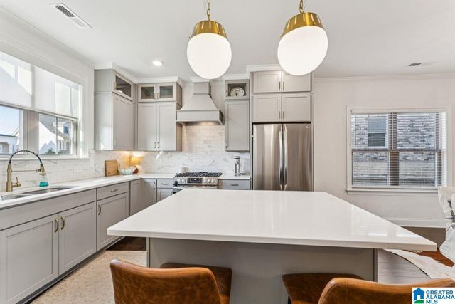 5700 LONG VIEW TRAIL, Trussville, AL 35173