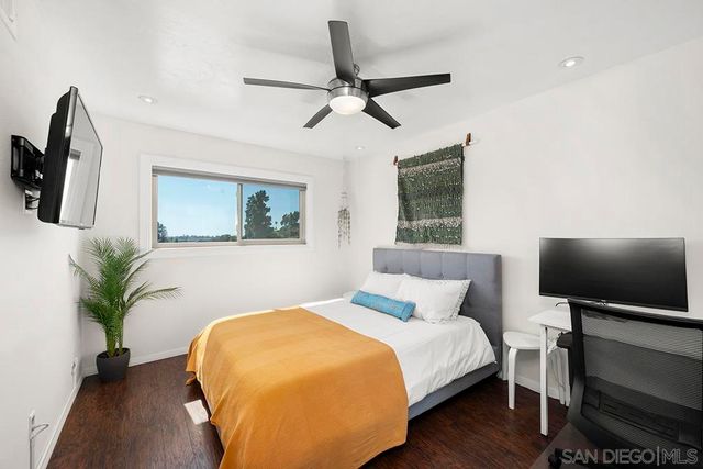 3716 Fairlindo Way, National City, CA 91950