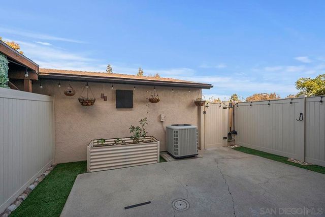 3716 Fairlindo Way, National City, CA 91950