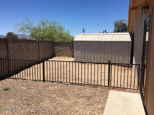 2891 W Via Del Santo, Tucson, AZ 85741