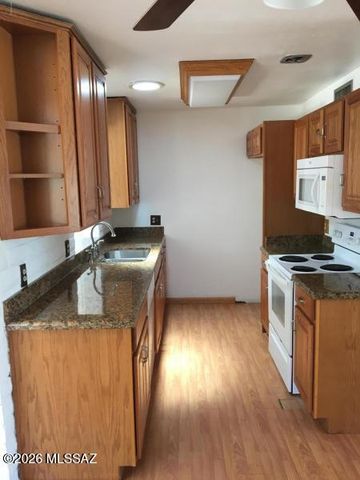 2891 W Via Del Santo, Tucson, AZ 85741