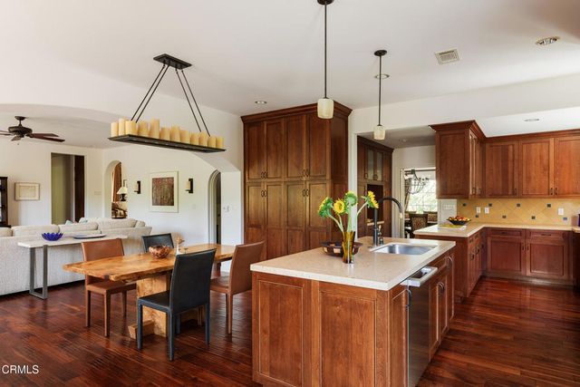1641 Laurel Street, South Pasadena, CA 91030