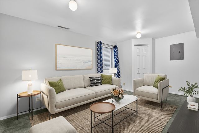 171 Bridlewood Circle, Lake In The Hills, IL 60156