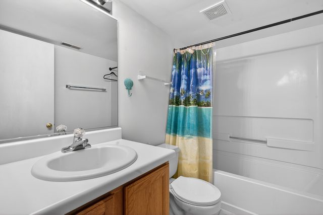 171 Bridlewood Circle, Lake In The Hills, IL 60156