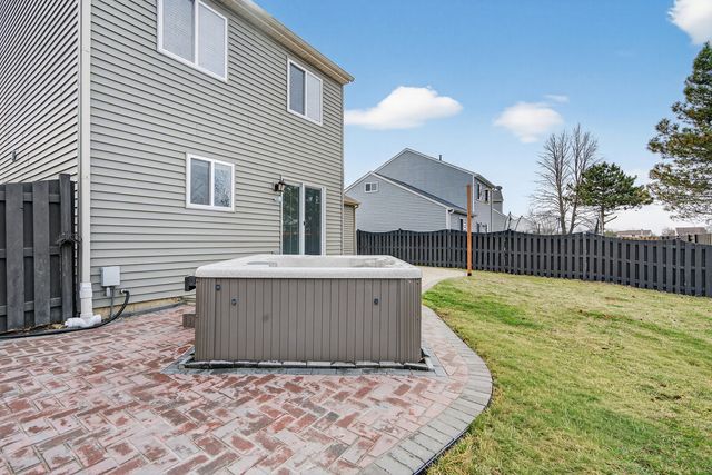 171 Bridlewood Circle, Lake In The Hills, IL 60156