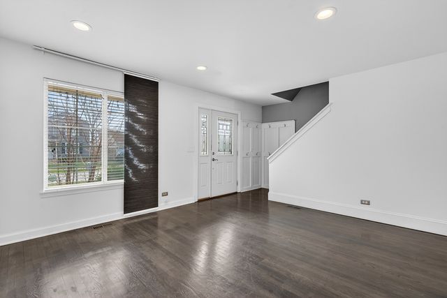 171 Bridlewood Circle, Lake In The Hills, IL 60156