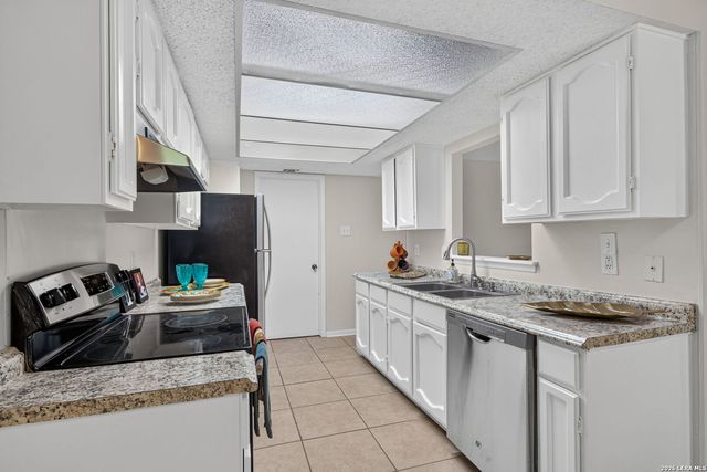 3915 Briarcrest St, San Antonio, TX 78247