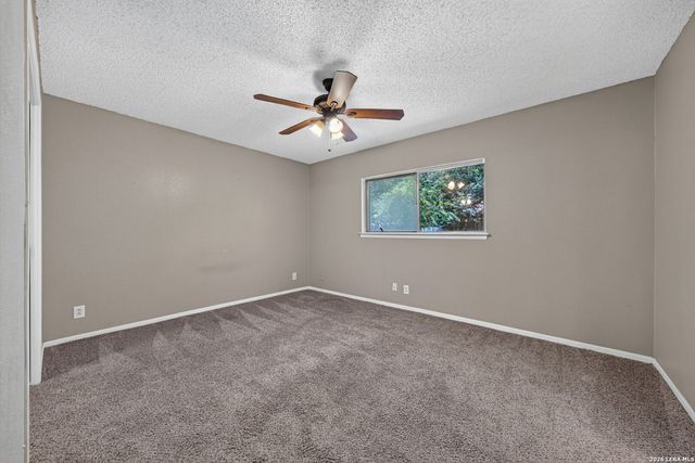 3915 Briarcrest St, San Antonio, TX 78247