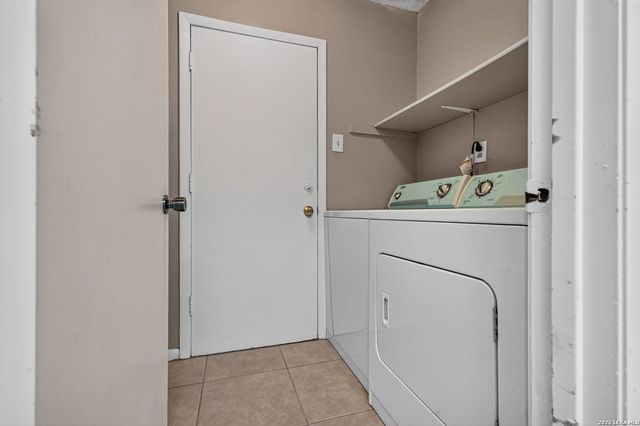 3915 Briarcrest St, San Antonio, TX 78247