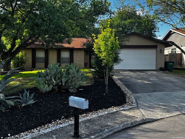 3915 Briarcrest St, San Antonio, TX 78247