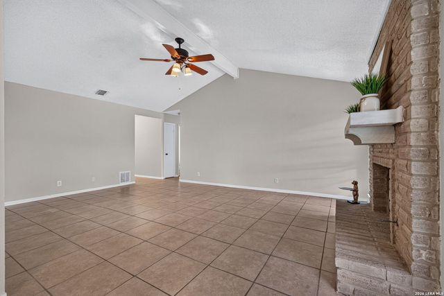 3915 Briarcrest St, San Antonio, TX 78247