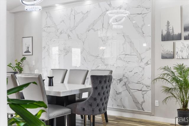 9801 Biscayne Drive, Bakersfield, CA 93311