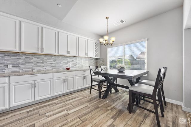 9801 Biscayne Drive, Bakersfield, CA 93311