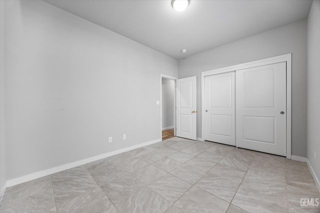 9801 Biscayne Drive, Bakersfield, CA 93311