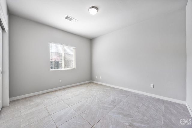 9801 Biscayne Drive, Bakersfield, CA 93311