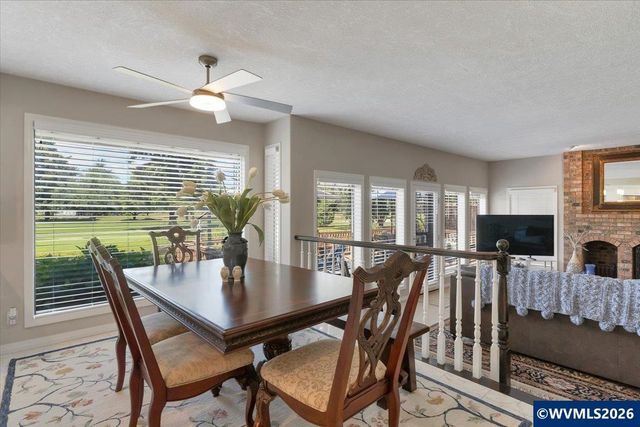 365 Snead Dr N, Keizer, OR 97303