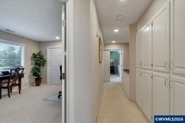 365 Snead Dr N, Keizer, OR 97303