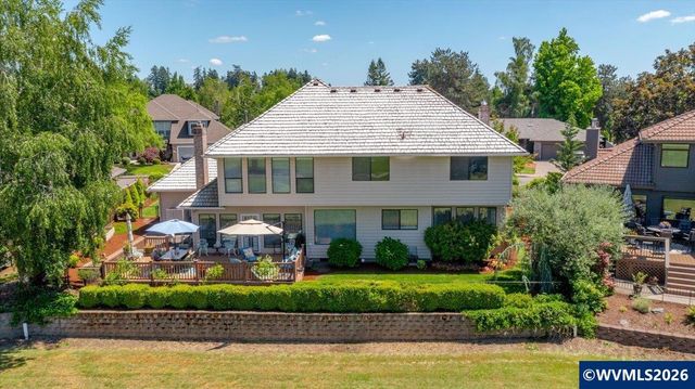 365 Snead Dr N, Keizer, OR 97303
