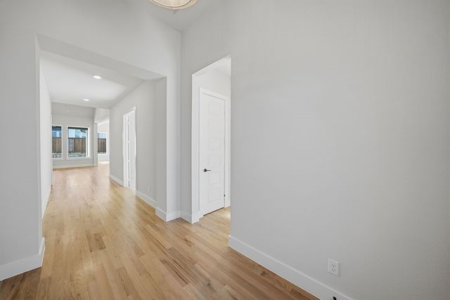 916 Montrose Drive, Rockwall, TX 75087