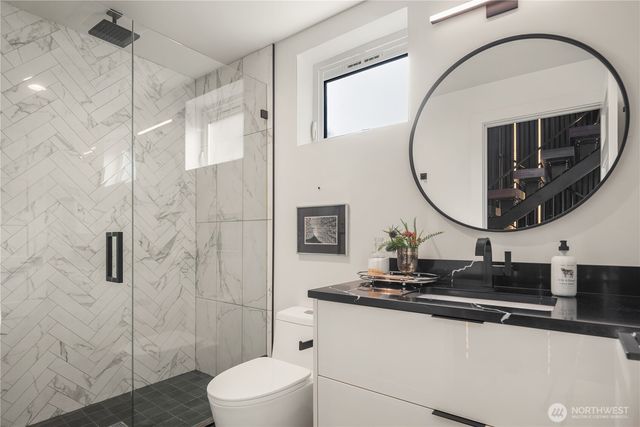 755 Hayes Street, Seattle, WA 98109