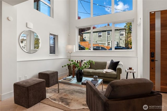 755 Hayes Street, Seattle, WA 98109