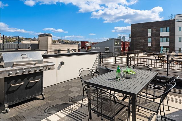 755 Hayes Street, Seattle, WA 98109