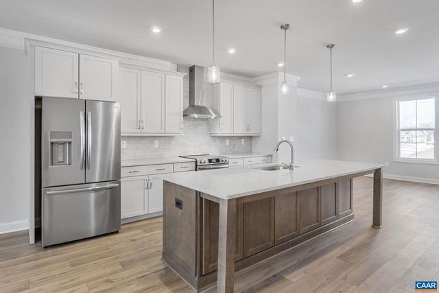3046 FARROW CIR, Charlottesville, VA 22901