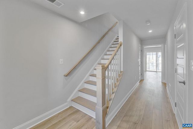 3046 FARROW CIR, Charlottesville, VA 22901