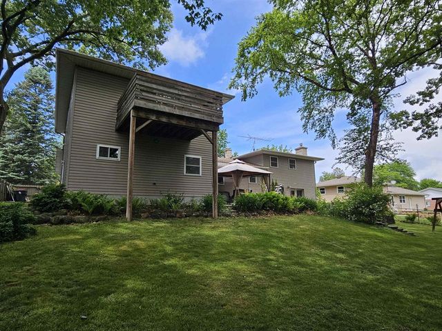 500 W Riverside Drive, Waterloo, WI 53594