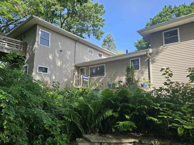 500 W Riverside Drive, Waterloo, WI 53594