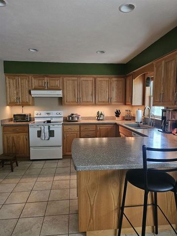 500 W Riverside Drive, Waterloo, WI 53594
