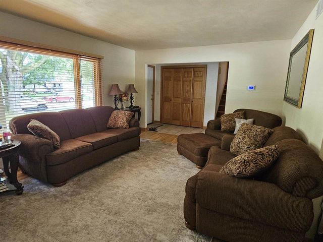 500 W Riverside Drive, Waterloo, WI 53594