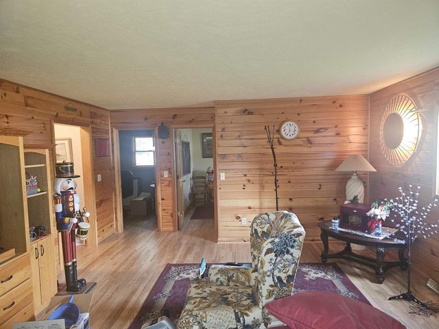 500 W Riverside Drive, Waterloo, WI 53594