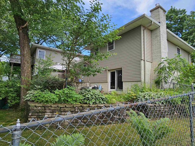 500 W Riverside Drive, Waterloo, WI 53594