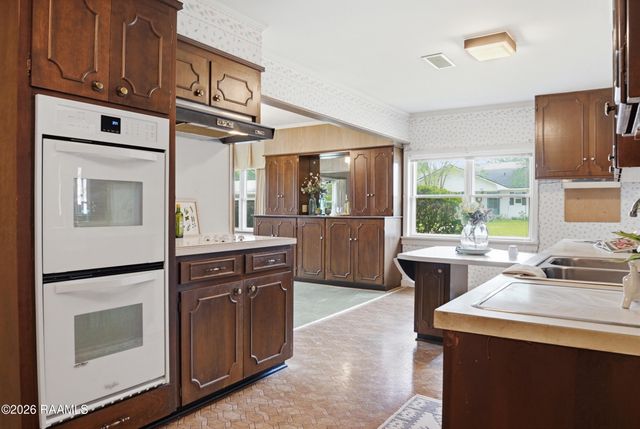 403 W Saint Joseph Street, Lafayette, LA 70506