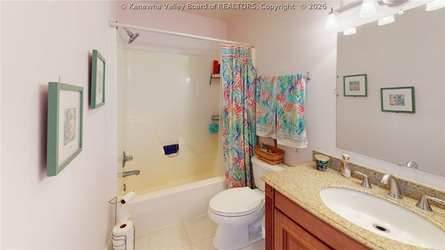 327 Northridge Drive, Hurricane, WV 25526