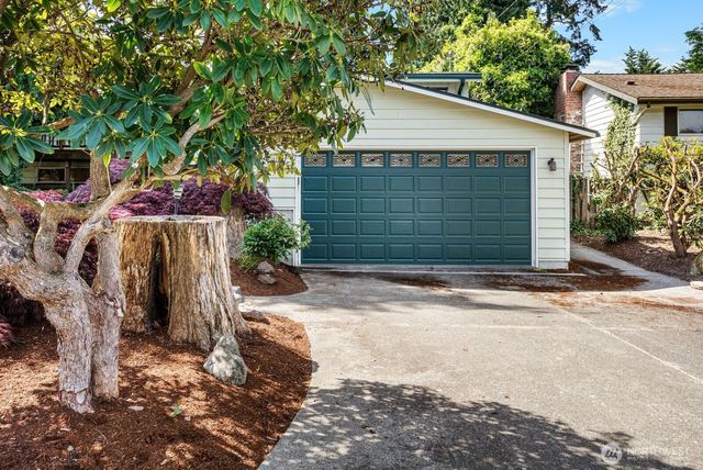 4218 192nd Place SW, Lynnwood, WA 98036