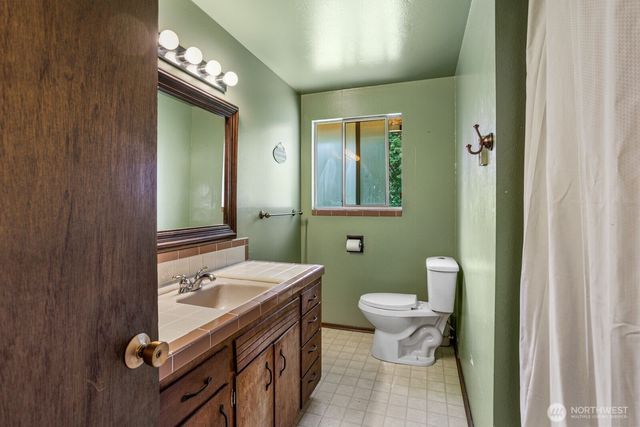 4218 192nd Place SW, Lynnwood, WA 98036