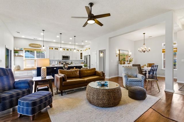 71 Willowbend Dr., Murrells Inlet, SC 29576