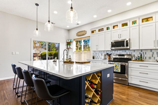 71 Willowbend Dr., Murrells Inlet, SC 29576