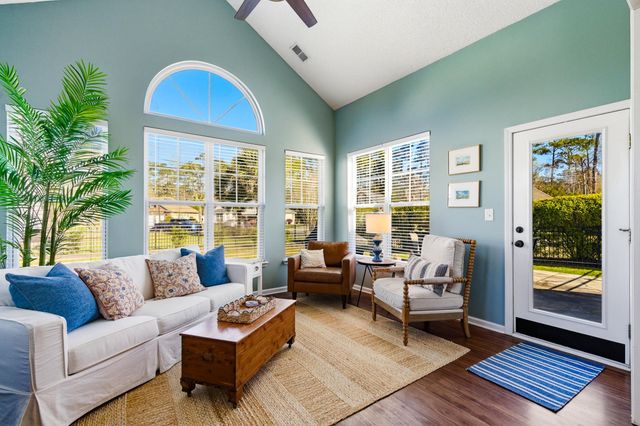 71 Willowbend Dr., Murrells Inlet, SC 29576