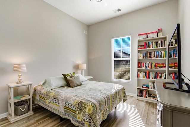 71 Willowbend Dr., Murrells Inlet, SC 29576