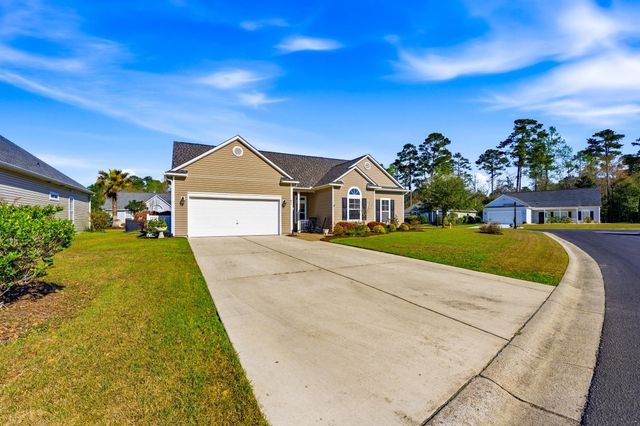 71 Willowbend Dr., Murrells Inlet, SC 29576