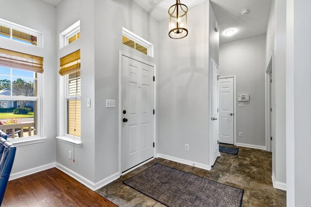 71 Willowbend Dr., Murrells Inlet, SC 29576