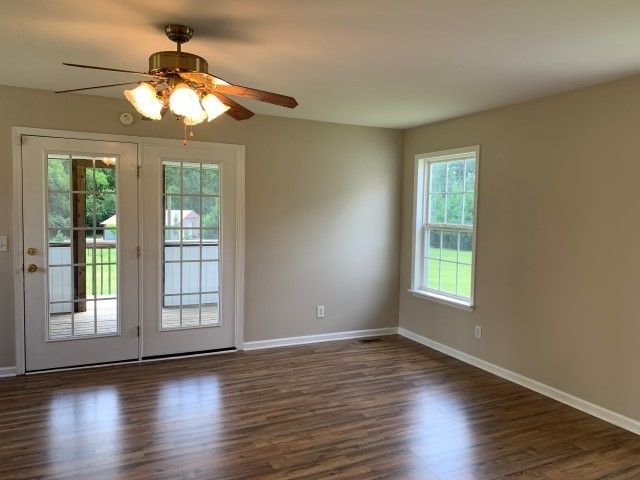 2306 Pumpkin Creek Ln, Spring Hill, TN 37174