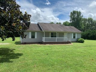 2306 Pumpkin Creek Ln, Spring Hill, TN 37174